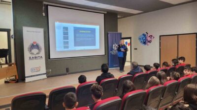 Kocaeli’de zabıta ekipleri, öğrencilerin tüketici hakları konusunda bilinçlenmesi amacıyla okullarda