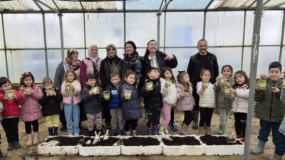 DÜZCE(İHA) – Düzce Orman İşletme Müdürlüğü ekipleri, okullarda düzenledikleri eğitimlerle