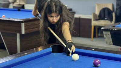 Düzce’de düzenlenen Okul Sporları Pool Bilardo Gençler Kız-Erkek Müsabakaları büyük