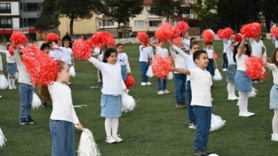 Bilecik’in Osmaneli ilçesinde, 23 Nisan Ulusal Egemenlik ve Çocuk Bayramı
