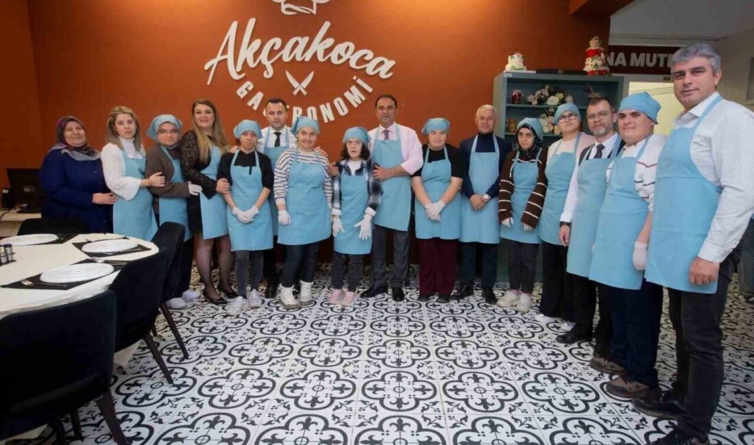 Otizm Farkındalık Günü kapsamında düzenlenen “Aynı Hamurdan Farklı Tatlar: Otizm