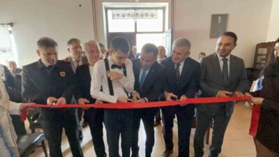 DÜZCE (İHA) – Düzce’nin Akçakoca ilçesinde iki otizmli genç, ilk