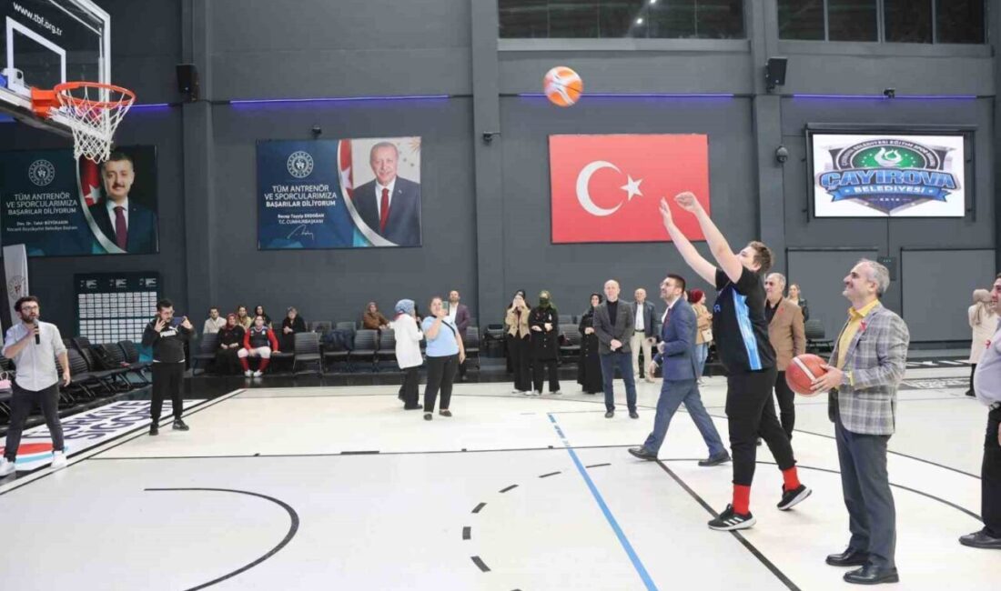 Çayırova’da özel çocuklar ve profesyonel basketbolcuların sahada buluştuğu etkinlikte, “Sevgi