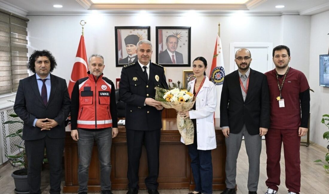 DÜZCE(İHA) – Düzce’de anlamlı bir ziyaret, Türk Polis Teşkilatı’nın 181.