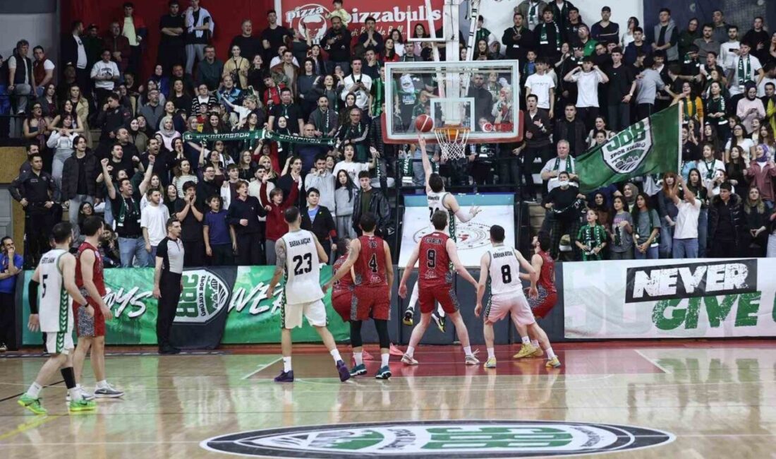 Türkiye Erkekler Basketbol 2. Ligi Play-Off Çeyrek Final ilk müsabakasında