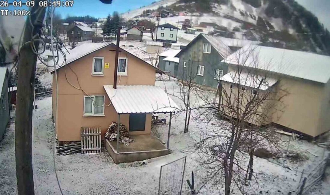 Sakarya’da nisan ayında yüksek kesimlerde kar yağışı etkili olurken, kent