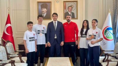 Bilecik’in Pazaryeri ilçesinden sporcular, Diyarbakır’da düzenlenen turnuvada elde ettikleri derecelerle