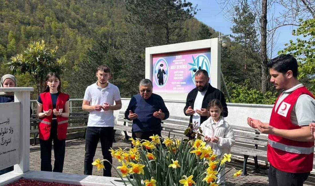 Zeytin Dalı Harekatı sırasında şehit düşen Jandarma Uzman Arif Demirel,
