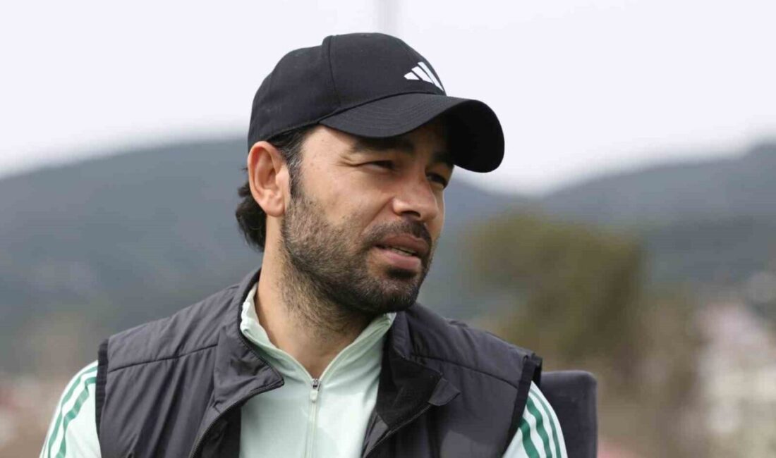 Kocaelispor Teknik Direktörü Selçuk İnan, “Futbolu bırakacak olmak denizin dışında