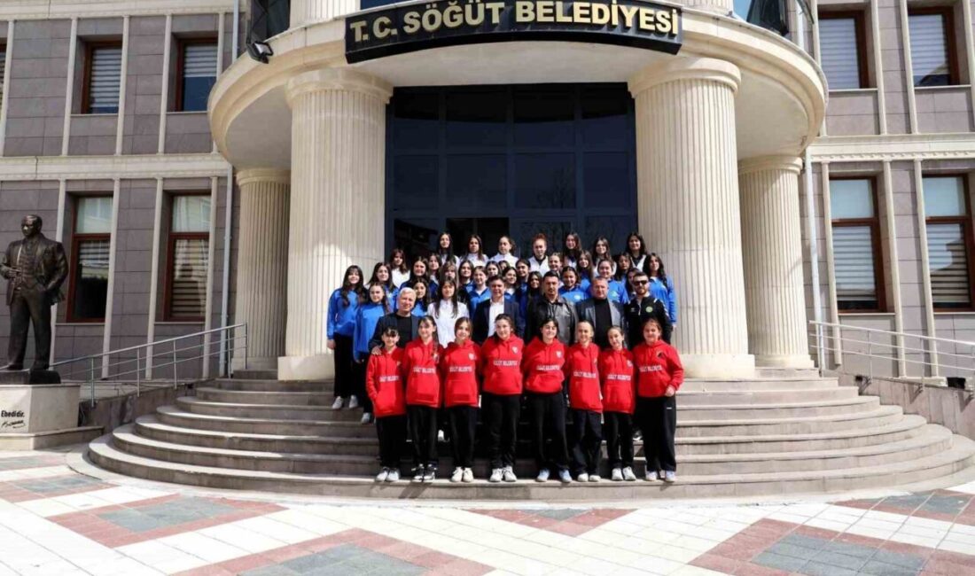 Söğüt Spor Voleybol Takımı, Söğüt Belediye Başkanı Ferhat Durgut’u makamında