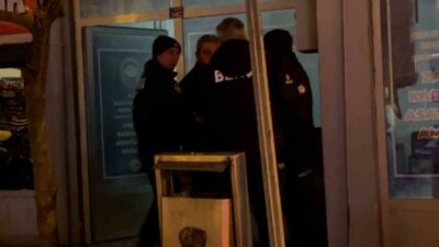 Bolu’da sokak ortasında karısıyla kavga eden ve alkollü olduğu iddia