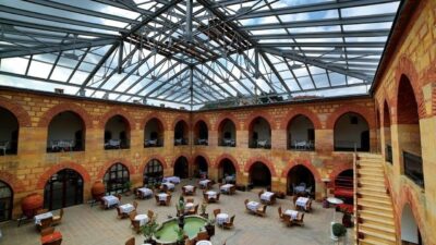 Kastamonu’da Vakıflar Bölge Müdürlüğü tarafından tahliye edilen Tarihi Kurşunlu Han’ın