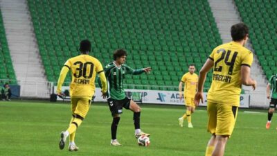 Trendyol 1. Lig’in 33. haftasında Sakaryaspor, konuk ettiği İstanbulspor ile