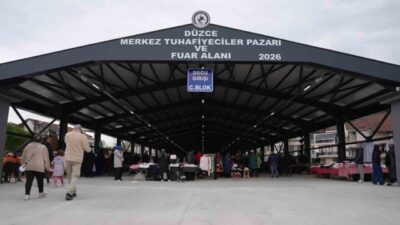 Düzce Belediyesi tarafından şehre kazandırılan üçüncü kapalı pazaryeri olan Tuhafiyeciler