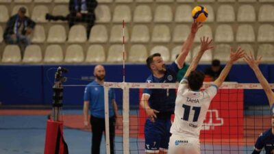 Erkekler Voleybol 1. Ligi Yarı Final Etabı serinin 2. karşılaşmasında