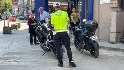 Kastamonu’da polis ekiplerince durdurulan araçta uyuşturucuyla yakalanan sanık, “Tek suçum