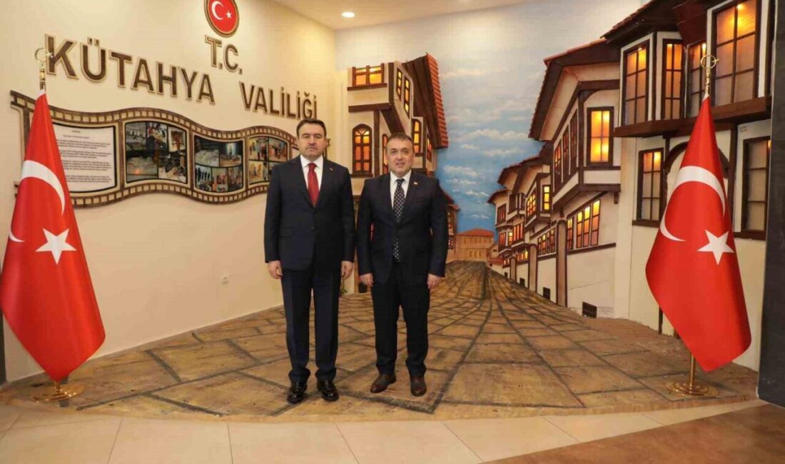Bilecik Valisi Faik Oktay Sözer, Afyonkarahisar Valisi Dr. Naci Aktaş