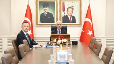 DÜZCE(İHA) – Düzce Valisi Mehmet Makas, İçişleri Bakanı Mustafa Çiftçi