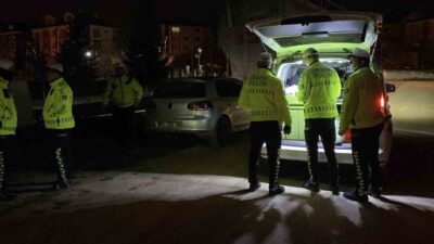 Bolu’da vatandaşların ihbarı üzerine harekete geçen polis ekipleri, abartı egzoz