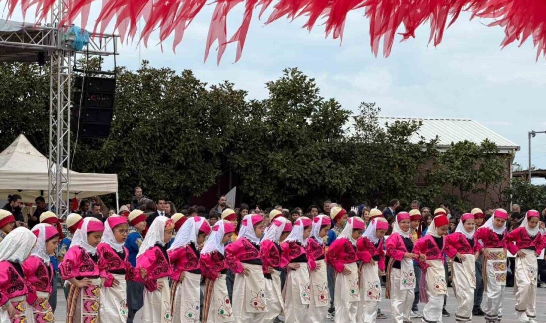 Yalova’da 23 Nisan Ulusal Egemenlik ve Çocuk Bayramı düzenlenen çeşitli