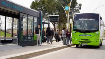 Kocaeli’de toplu taşımada bilgiye erişimi kolaylaştıran Yolcu Bilgilendirme Sistemi ekranlarının