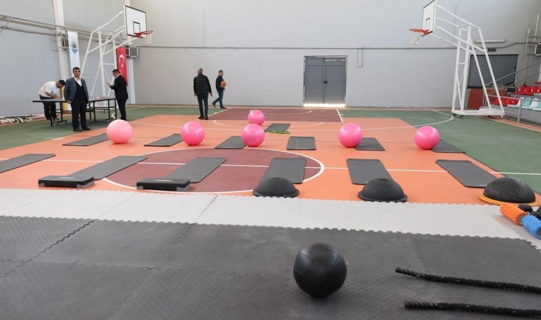 Dilovası Belediyesi tarafından baştan sona yenilenen Tavşancıl Kapalı Spor Salonu;