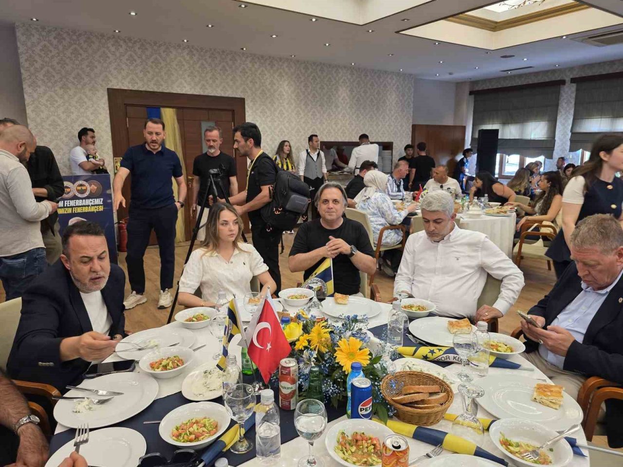 Aziz Yıldırım: “Kötü gidişi durdurmak için mücadele edeceğiz”