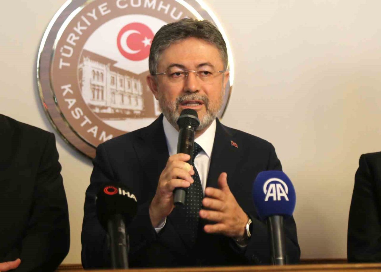 Bakan Yumaklı: “Orman yangınlarıyla mücadelenin en önemli unsuru o yangınların çıkmamasını sağlamak”
