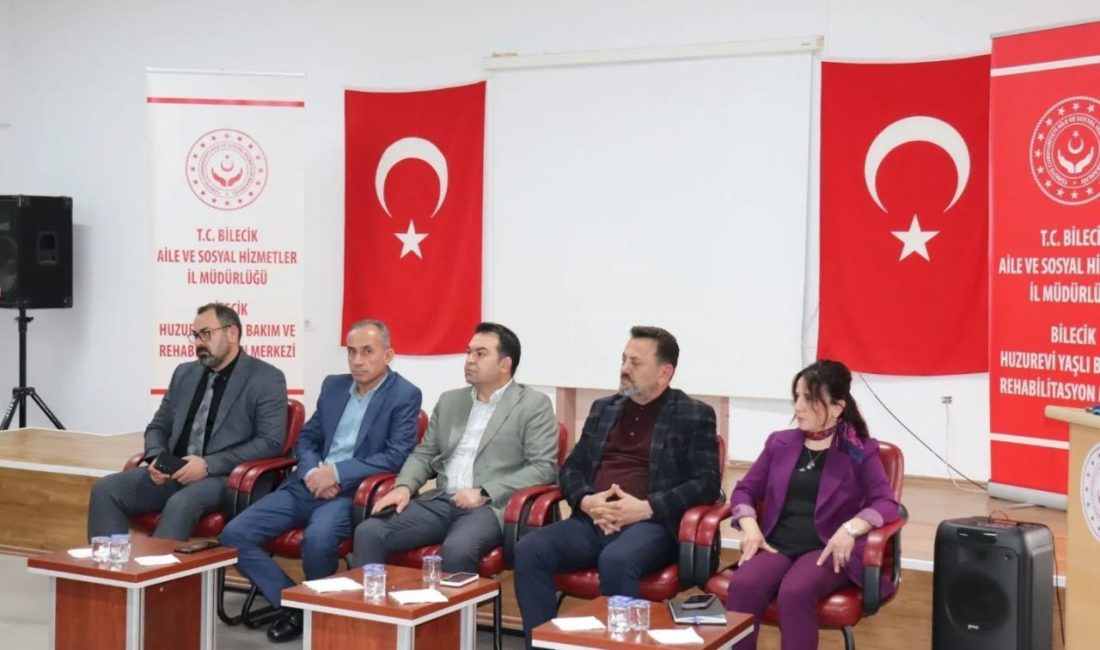 Bilecik’te huzurevi personeliyle değerlendirme toplantısı gerçekleştirildi. Bilecik Aile ve Sosyal