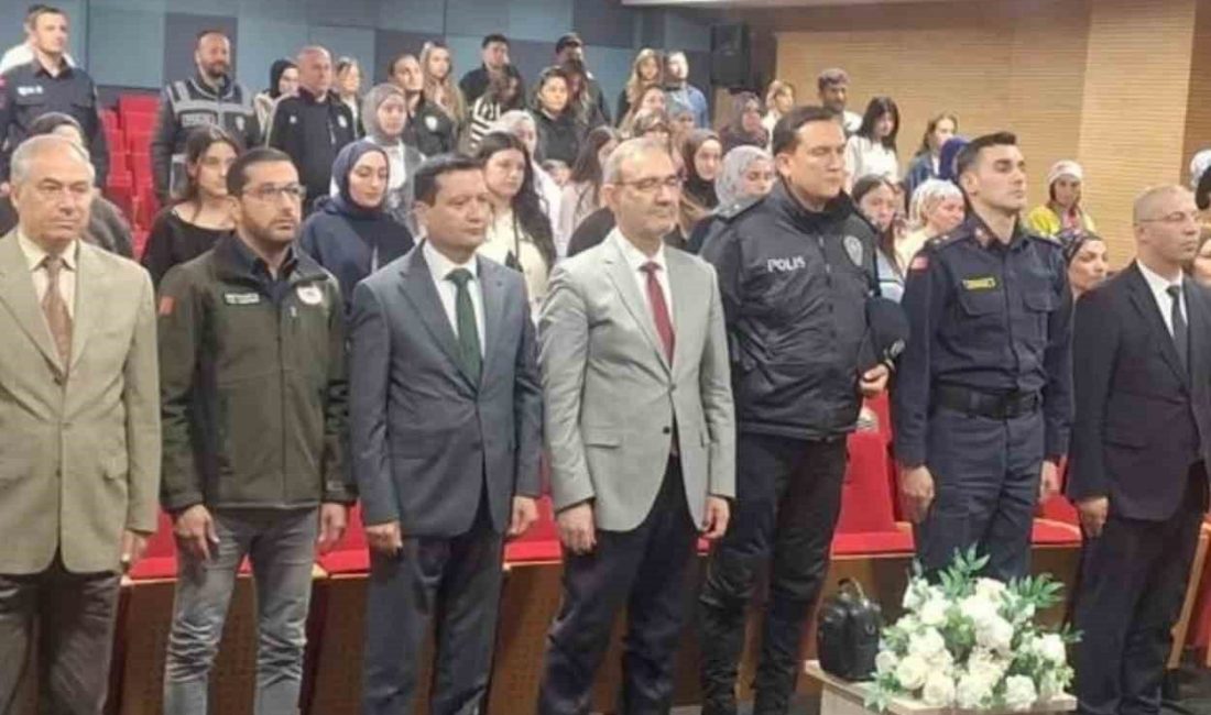 Bilecik’te kadına yönelik şiddetle mücadele semineri düzenlendi. Bilecik Aile ve