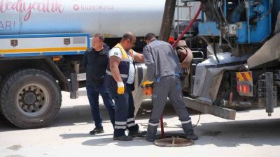 Bilecik’te Bilecik Belediye Fen İşleri Müdürlüğünce kanalizasyon ve mazgal temizliği