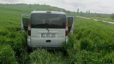 Bilecik’te meydana gelen trafik kazasında otomobil sürücüsü olay yerinde hayatını