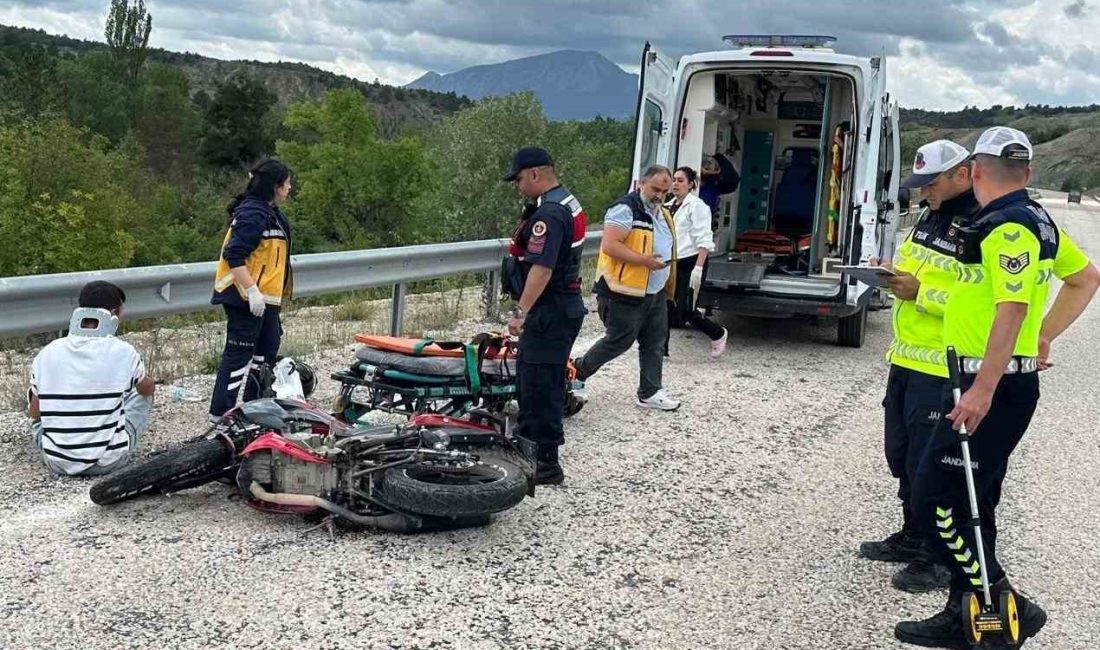 Bilecik’in Gölpazarı ilçesinde meydana gelen motosiklet kazasında 1 kişi yaralandı.