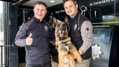 Bilecik İl Emniyet Müdürü Erdem Çağlar, NARKOTIR’da incelemelerde bulundu. Bilecik