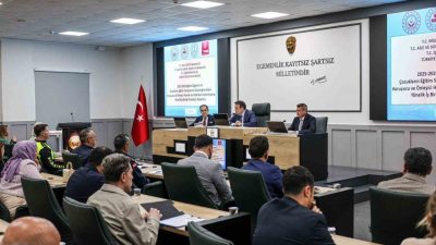 Bilecik’te okul güvenliği, Bilecik Valisi Faik Oktay Sözer başkanlığında gerçekleştirilen
