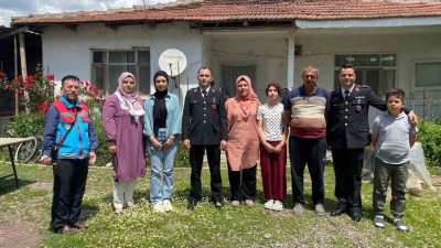 Bilecik’in Osmaneli ilçesinde şehit ve gazi ailelerine Kurban Bayramı dolayısıyla