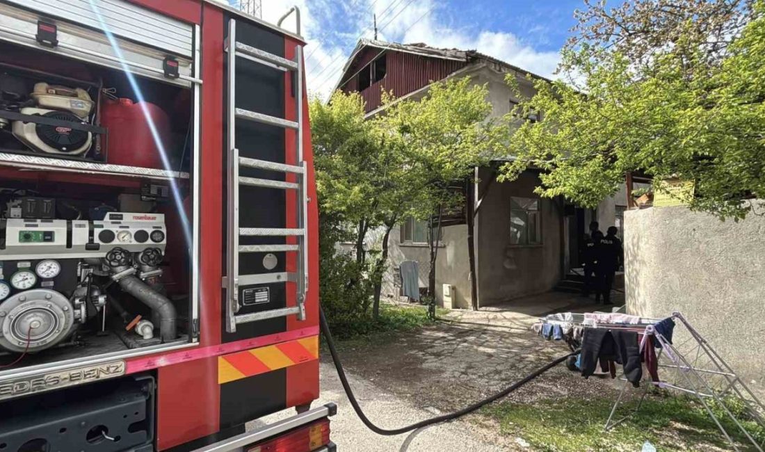 Bolu’da Sağlık Mahallesi’nde 2 katlı bir evin banyo kısmında çıkan