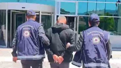 Bolu’da TEM Otoyolu’nda polis ekiplerince durdurulan bir kamyonda 10 düzensiz