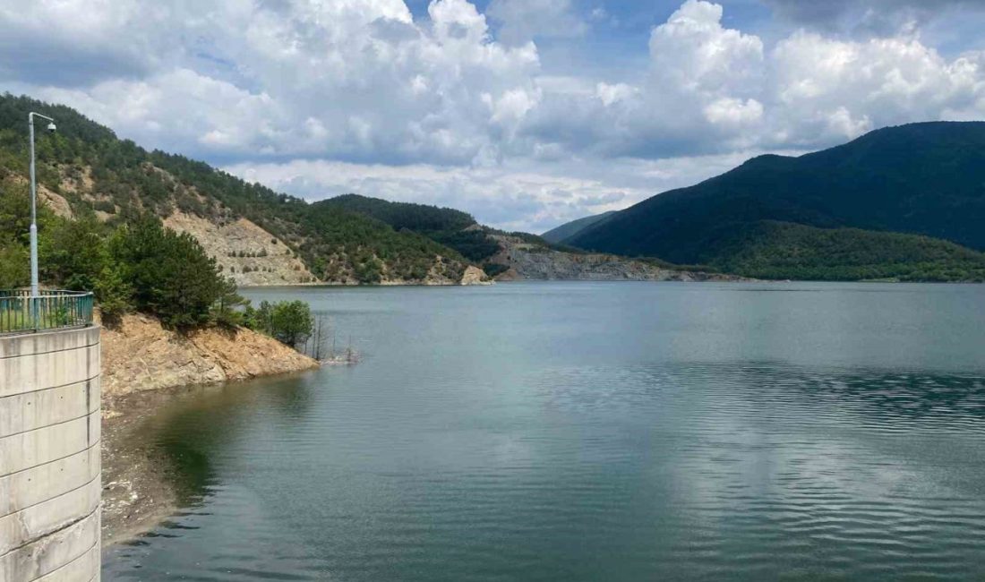 Bolu’nun Mengen ilçesinde bulunan Köprübaşı Barajı’nda doluluk oranının yüzde 100’e