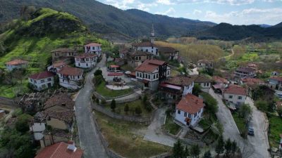 Osmanlı’dan günümüze taşınan geleneksel mimari yapısıyla hem sinema sektörünün hem