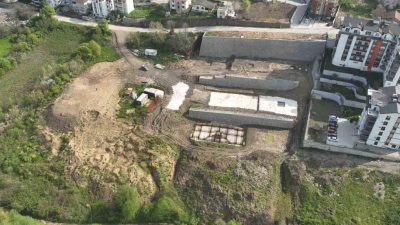 Kocaeli’nin Başiskele ilçesinde çevreye izinsiz hafriyat döktüğü tespit edilen firmaya