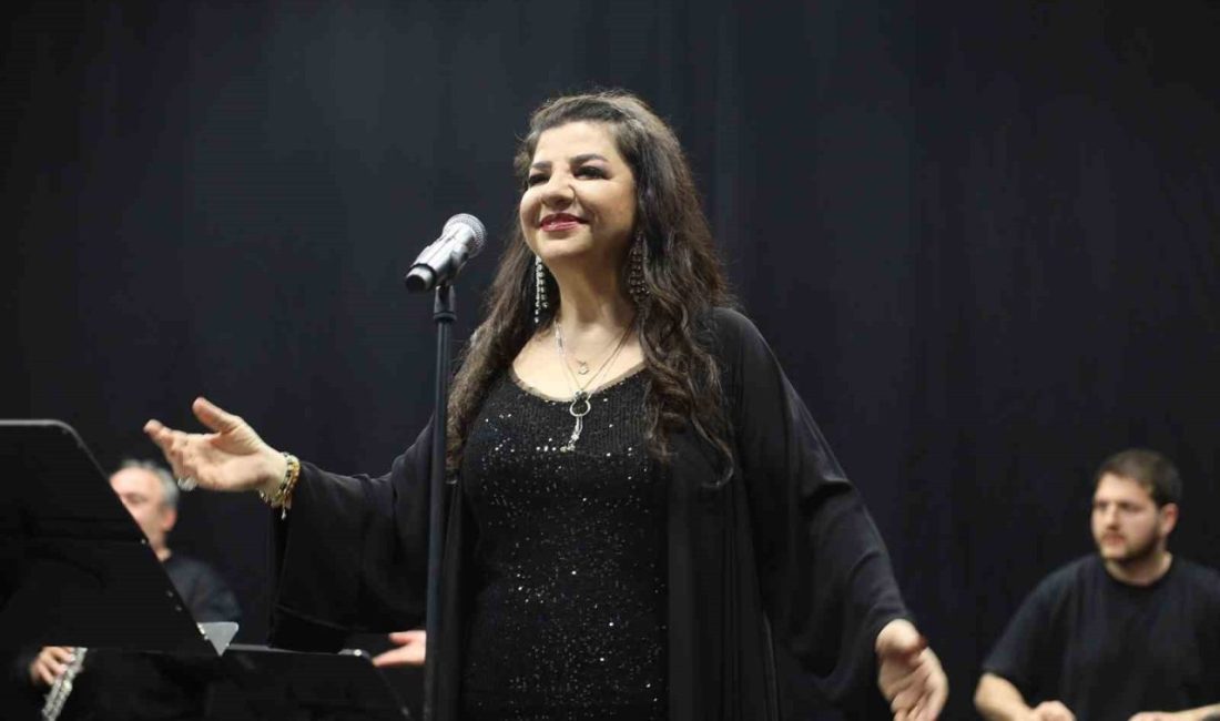 Sakarya’da Büyükşehir Belediyesi tarafından düzenlenen Mayıs Kültür Sanat Etkinlikleri kapsamında,