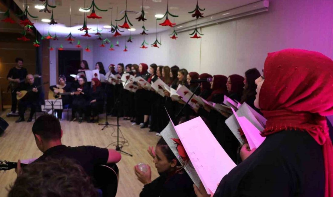 Cumayeri’nde sanat dolu geceye büyük ilgi DÜZCE(İHA) – Düzce’nin Cumayeri ilçesi belediyesi tarafından düzenlenen konser programı,