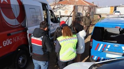 Düzce’de yasa dışı yollarla yurda girdiği tespit edilen 6 düzensiz