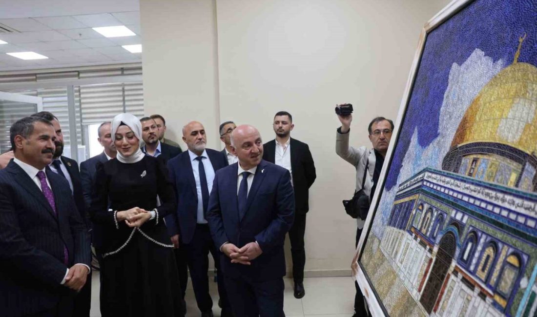 Darıca Belediyesi Engelsiz Yaşam Merkezi (DAREN) kursiyerlerinin yıl boyunca hazırladıkları