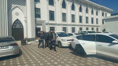 Kocaeli’nin Darıca ilçesinde bir evden 25 bin lira değerinde dizüstü
