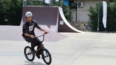 Gebze Belediyesinin ev sahipliğinde düzenlenen 2. BMX Park Türkiye Şampiyonası,
