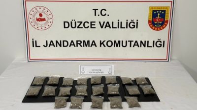 Düzce’de bir haftada jandarma ekiplerince düzenlenen operasyonlarda 23 uyuşturucu satıcısı