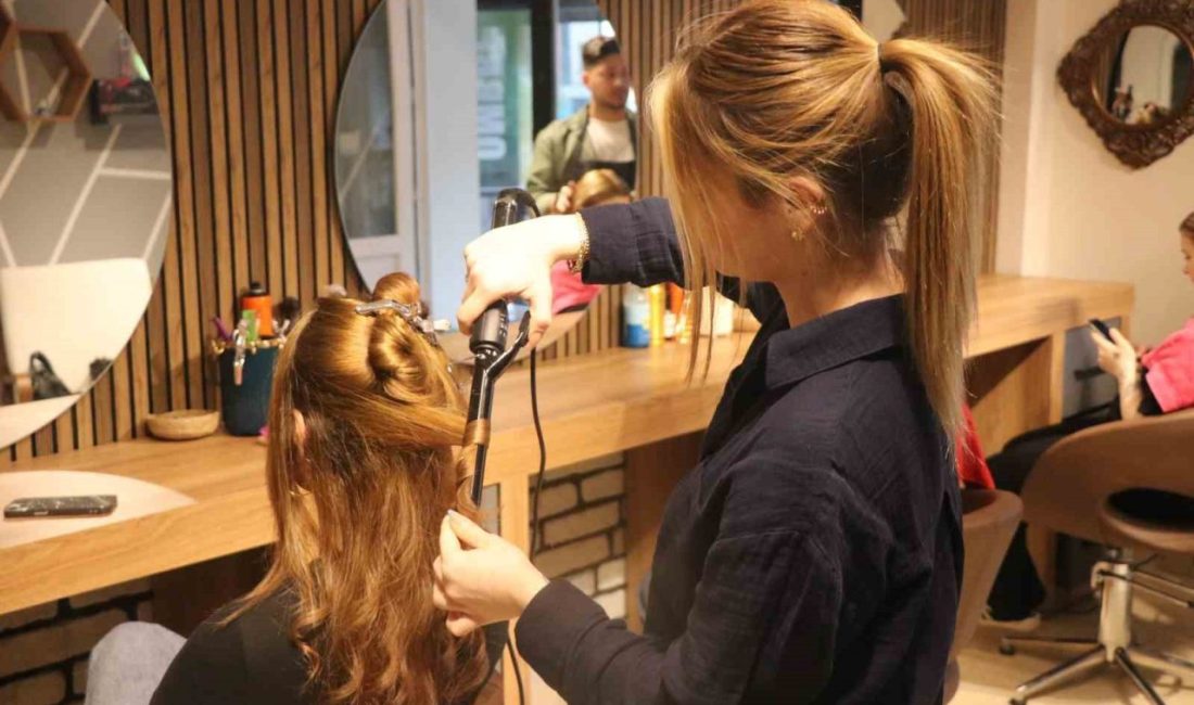 Bolu’da kuaför ve güzellik salonları randevulu sistemle yoğun bayram mesailerini