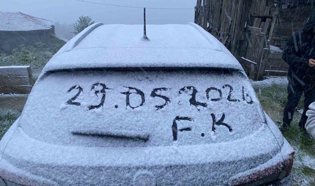Kastamonu’nun Daday ilçesinde hava sıcaklığının düşmesinin ardından yüksek rakımlı bölgelerde